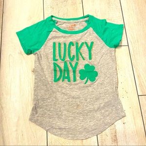 LUCKY 🍀 DAY Girls T Shirt Size 4/5